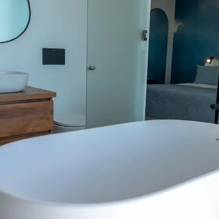 Nero By Lovelystay Funchal (Madeira)