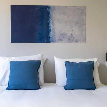 Nero By Lovelystay Apartment *