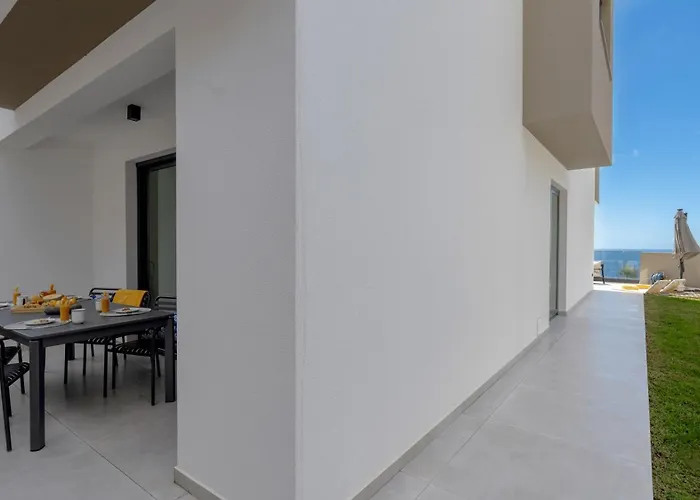 Nero By Lovelystay Appartement